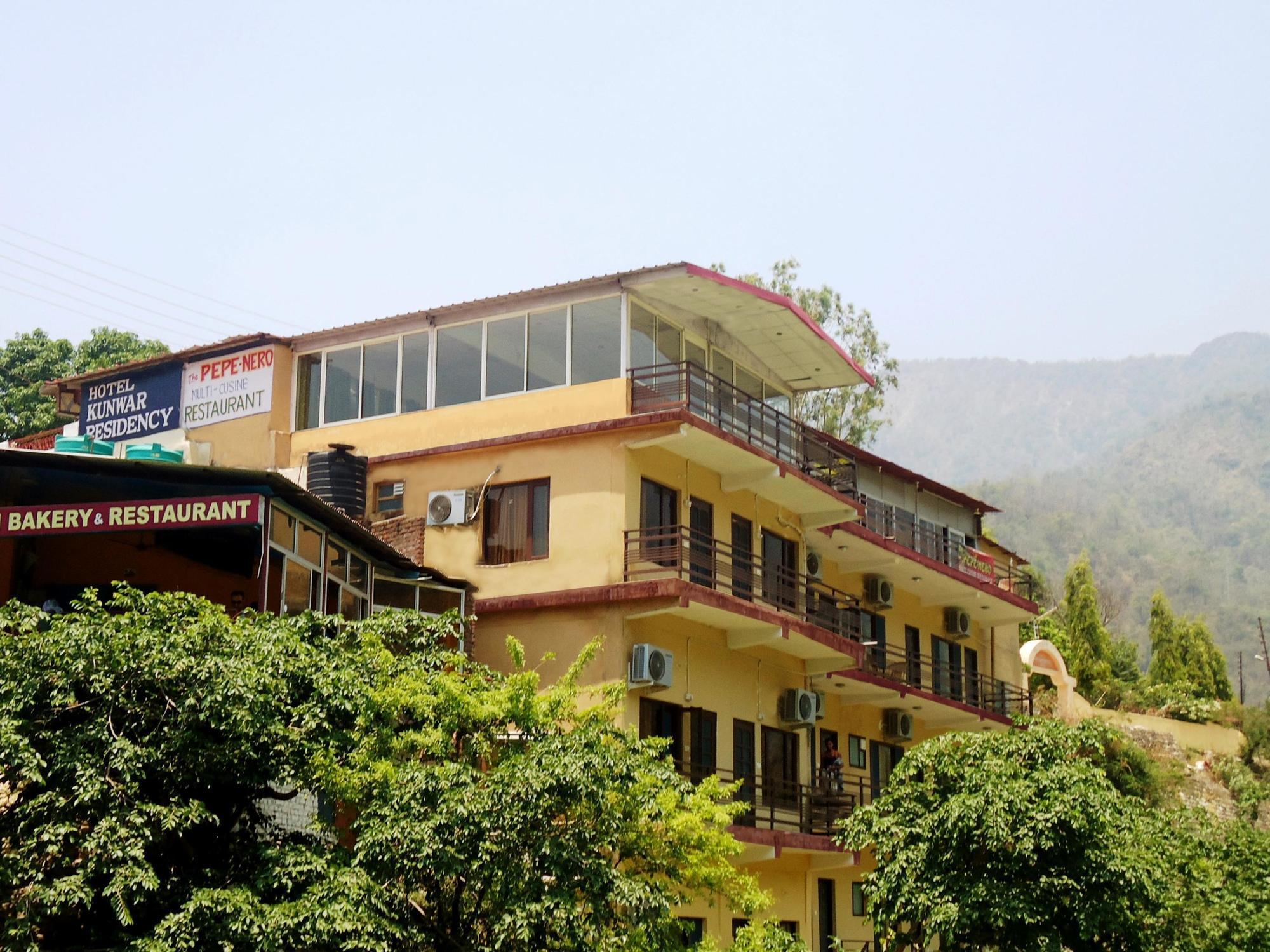 Kunwar Residency Hotell Rishīkesh Eksteriør bilde